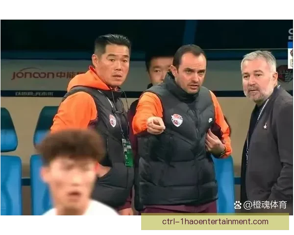 亚森执教青岛海牛保级战中力挽狂澜成功保住顶级联赛席位